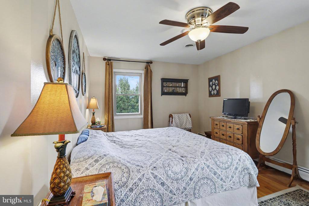 60 Fairway Drive, Etters, PA 17319