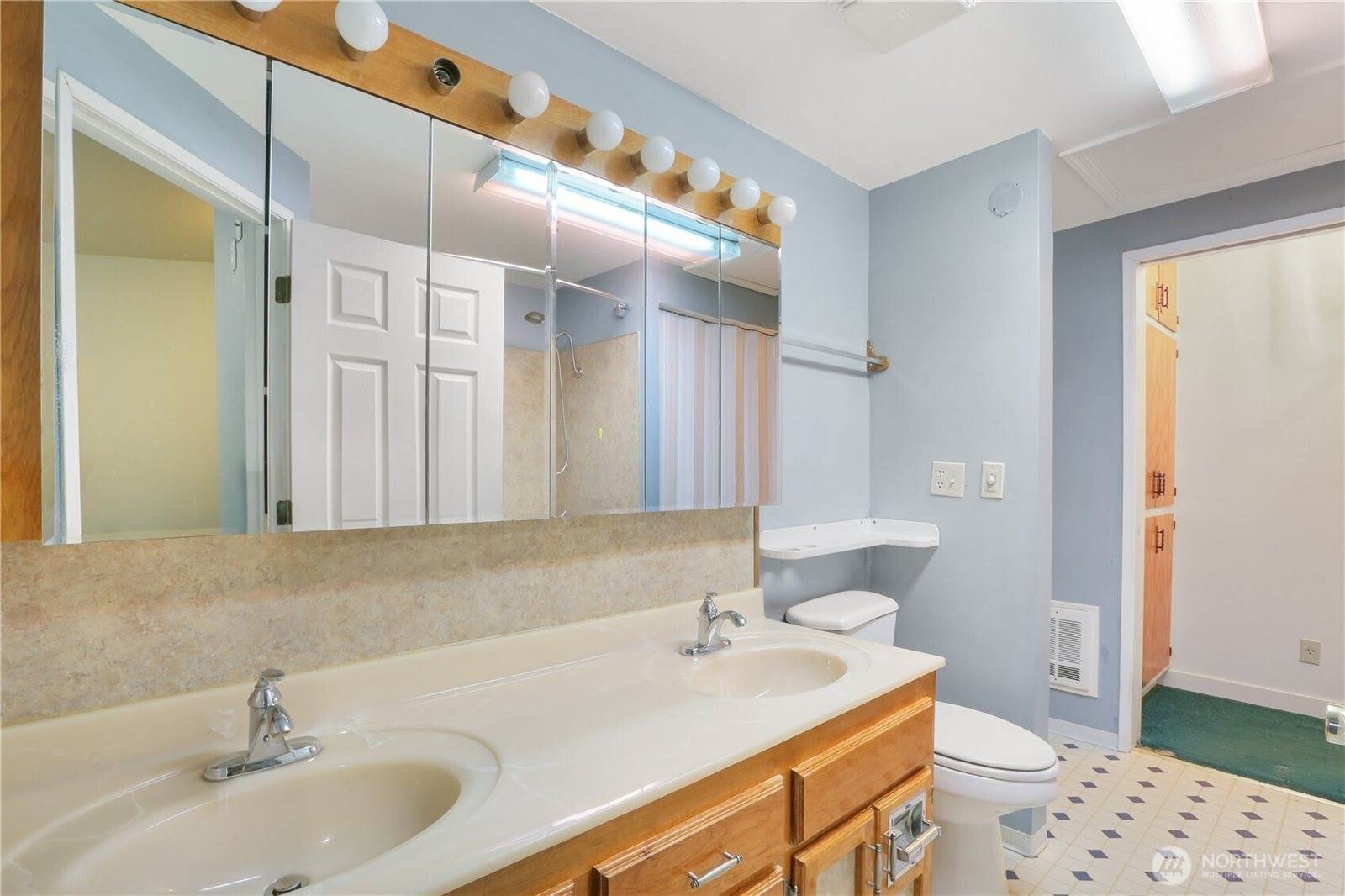 45337 Main Street, Concrete, WA 98237