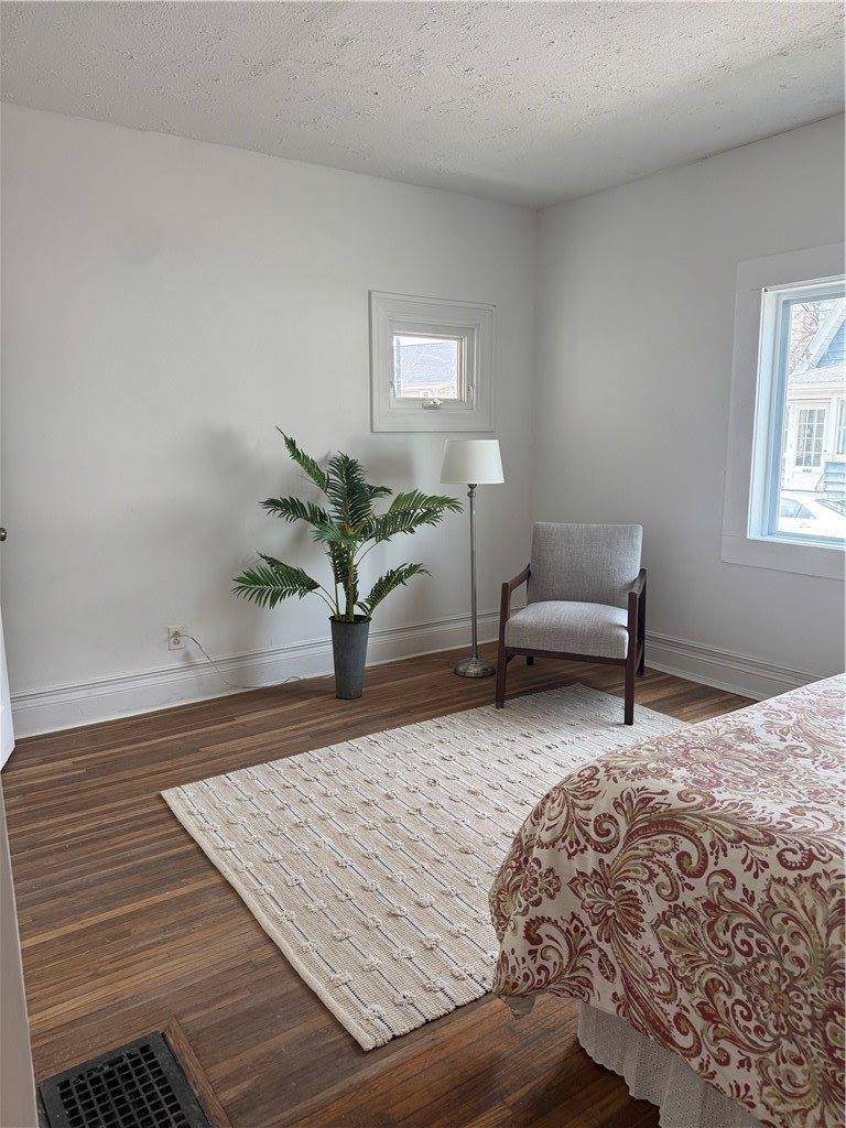 24 Bloomfield Place, Rochester, NY 14620