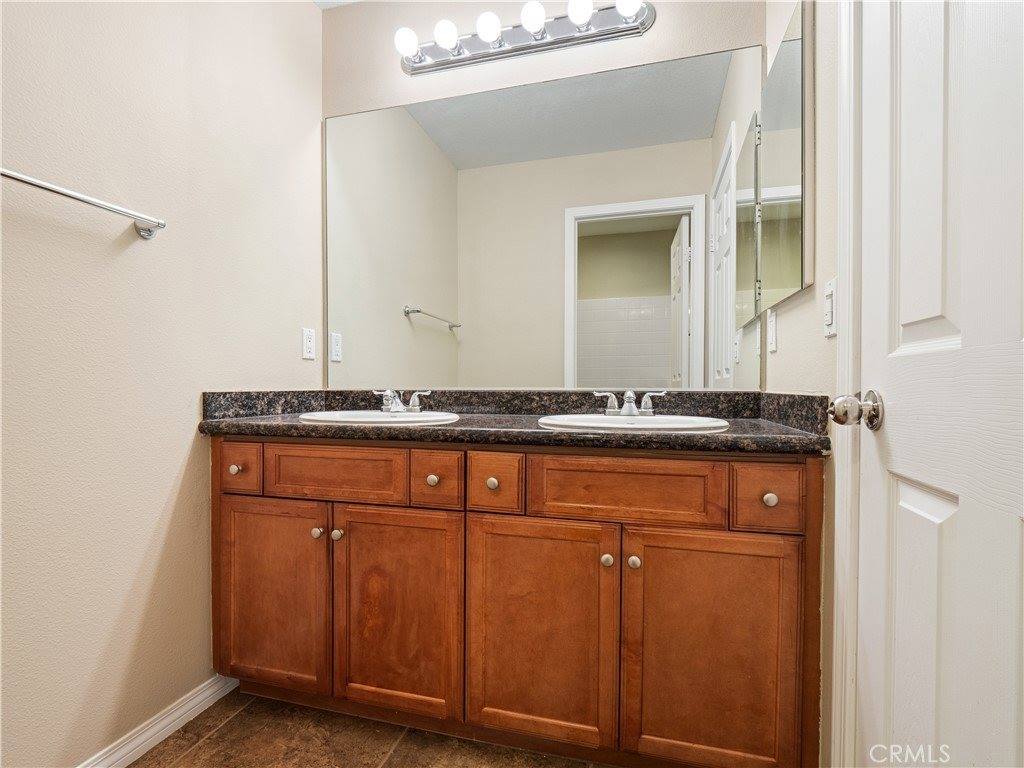 31769 Avenida Sonrisa, Castaic, CA 91384