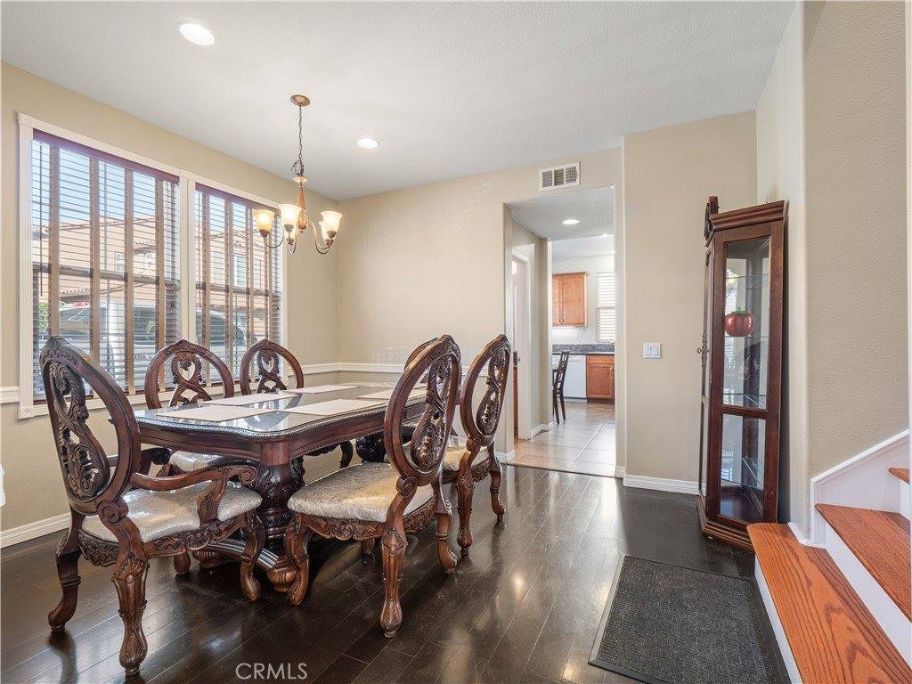 31769 Avenida Sonrisa, Castaic, CA 91384