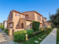 31769 Avenida Sonrisa, Castaic, CA 91384