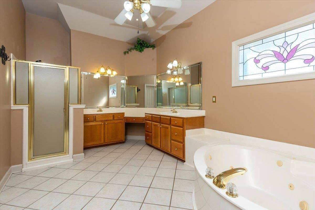 11550 Metz Pl, Eads, TN 38028