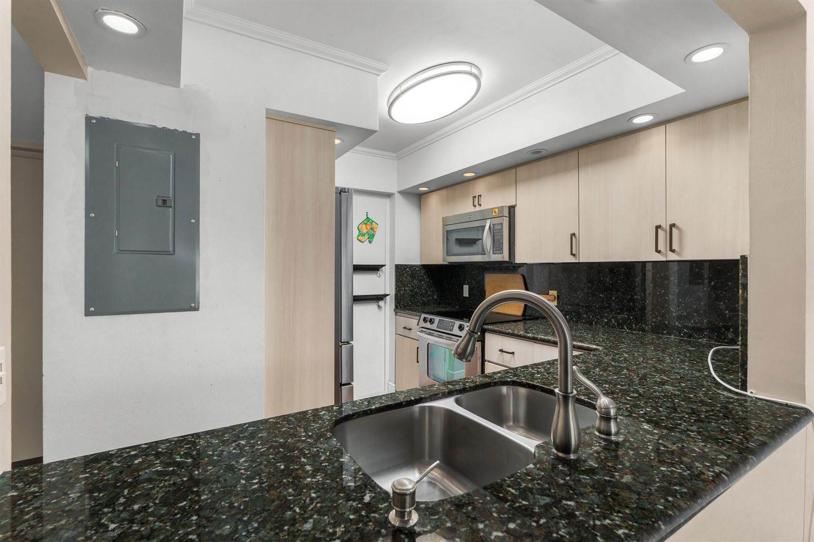 1000 River Reach Drive, Fort Lauderdale, FL 33315