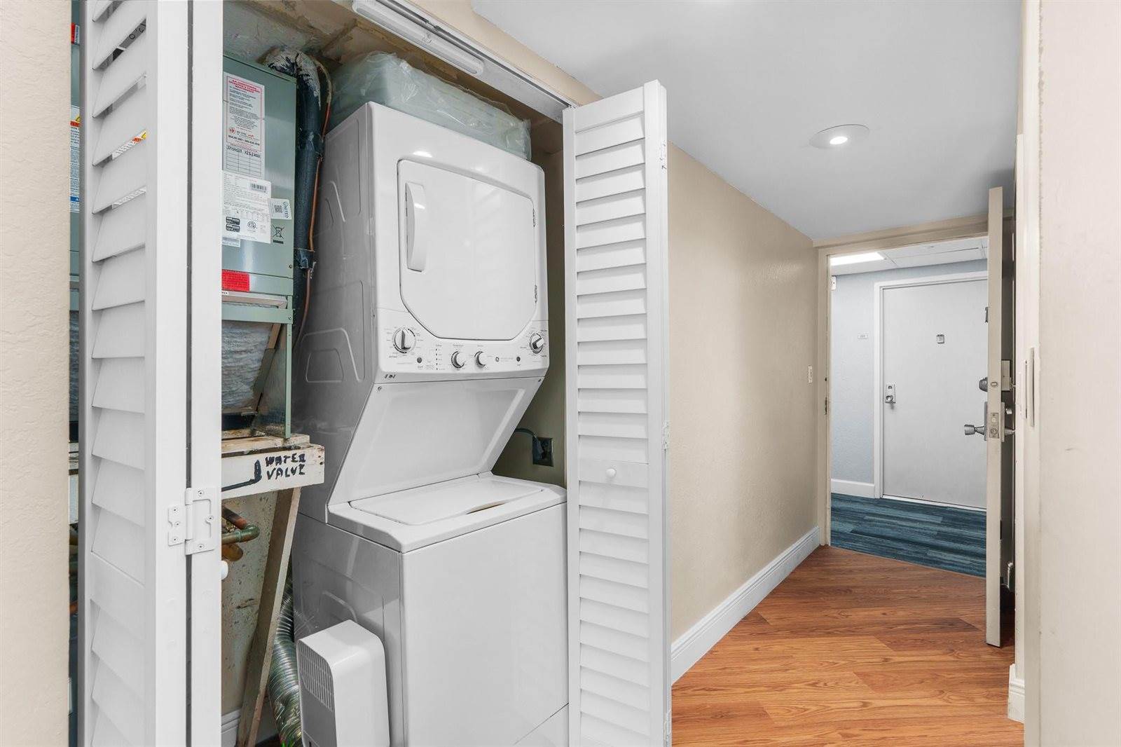 1000 River Reach Drive, Fort Lauderdale, FL 33315