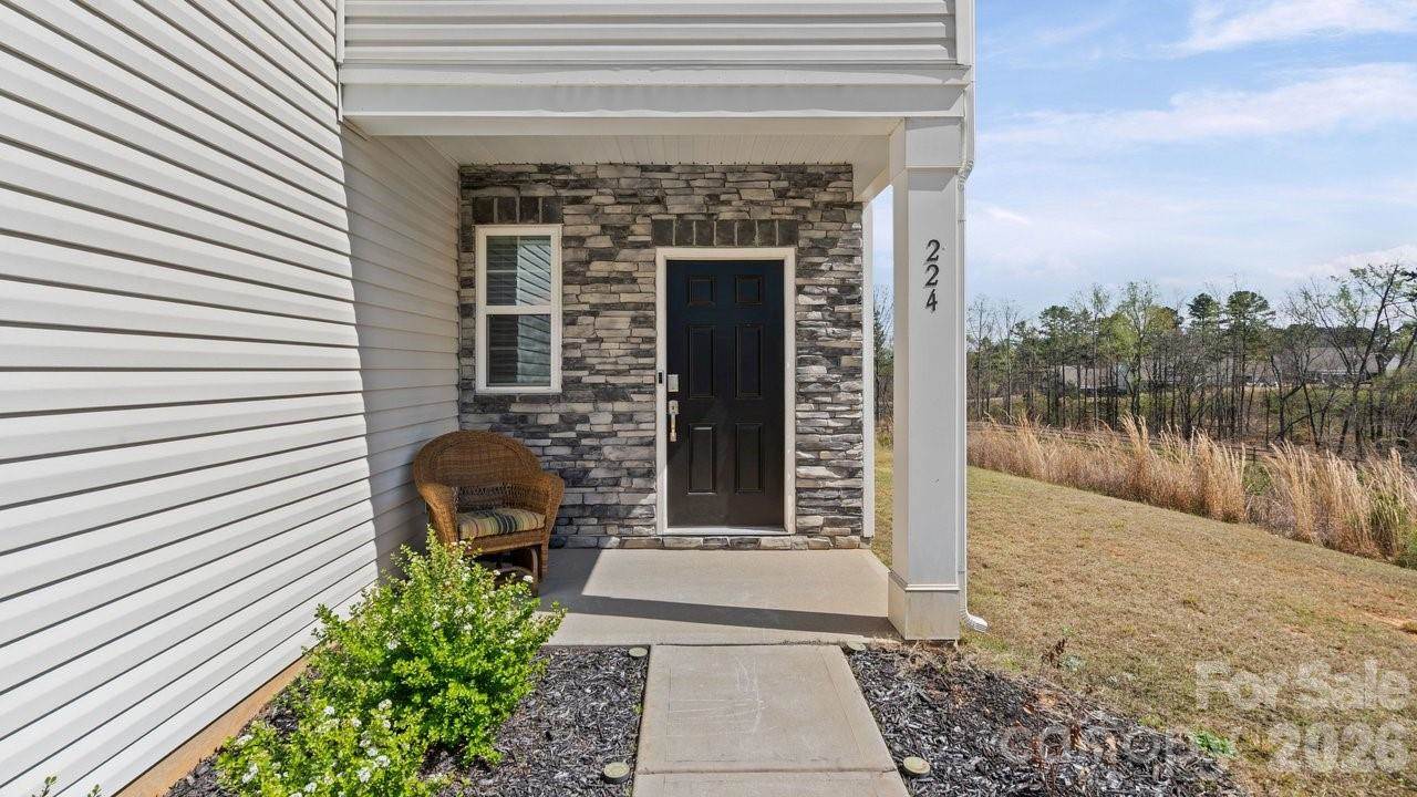 224 Eden Avenue, Mooresville, NC 28115