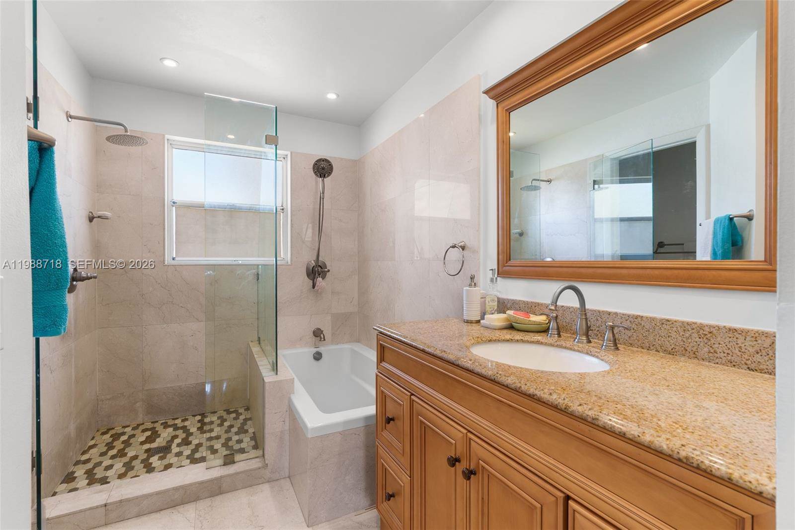 1199 SW 109th Ln, Davie, FL 33324