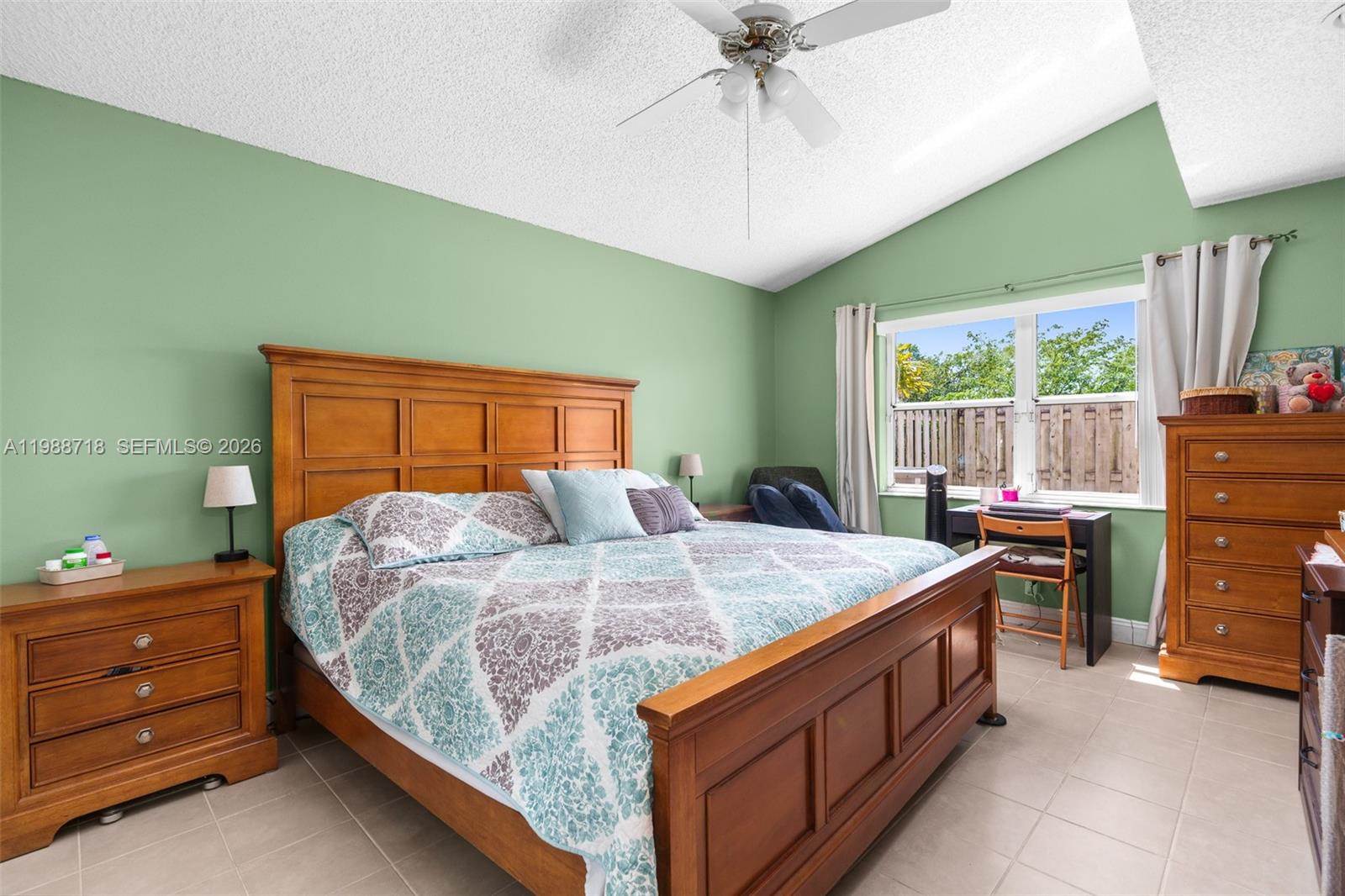 1199 SW 109th Ln, Davie, FL 33324