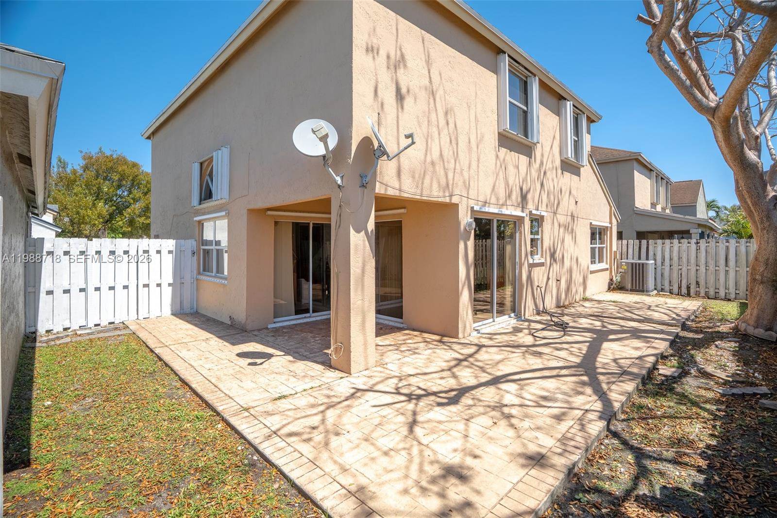 1199 SW 109th Ln, Davie, FL 33324