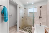 1199 SW 109th Ln, Davie, FL 33324