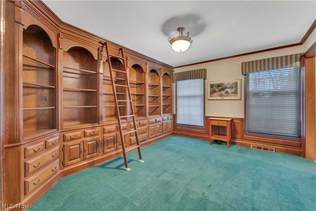 190 Chapel Lane, Canfield, OH 44406