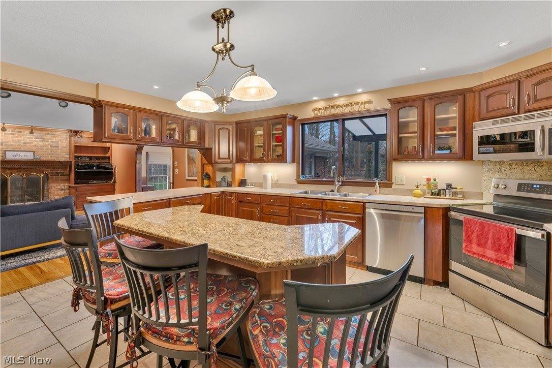 190 Chapel Lane, Canfield, OH 44406