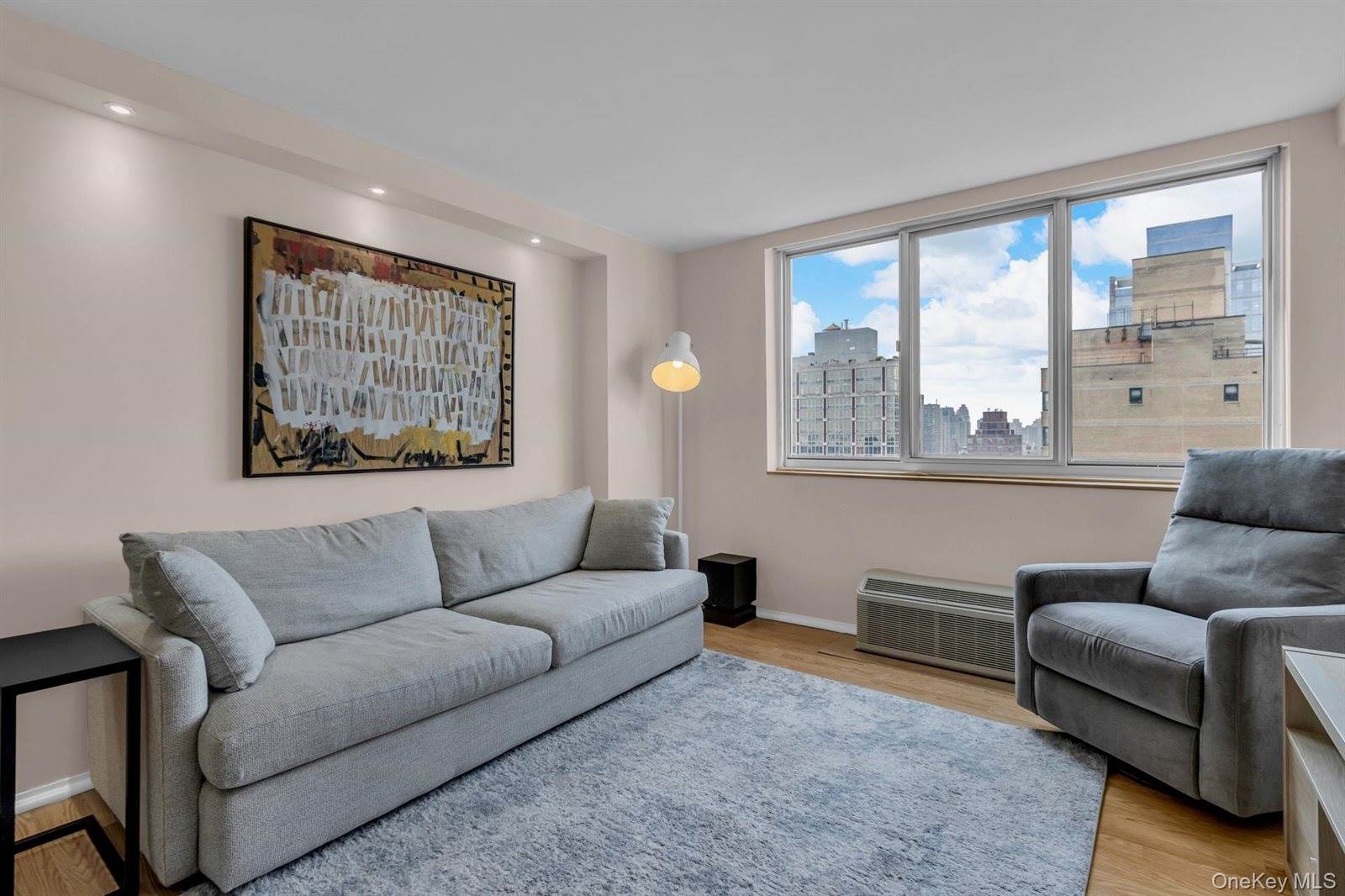 345 East 93rd Street, New York, NY 10128