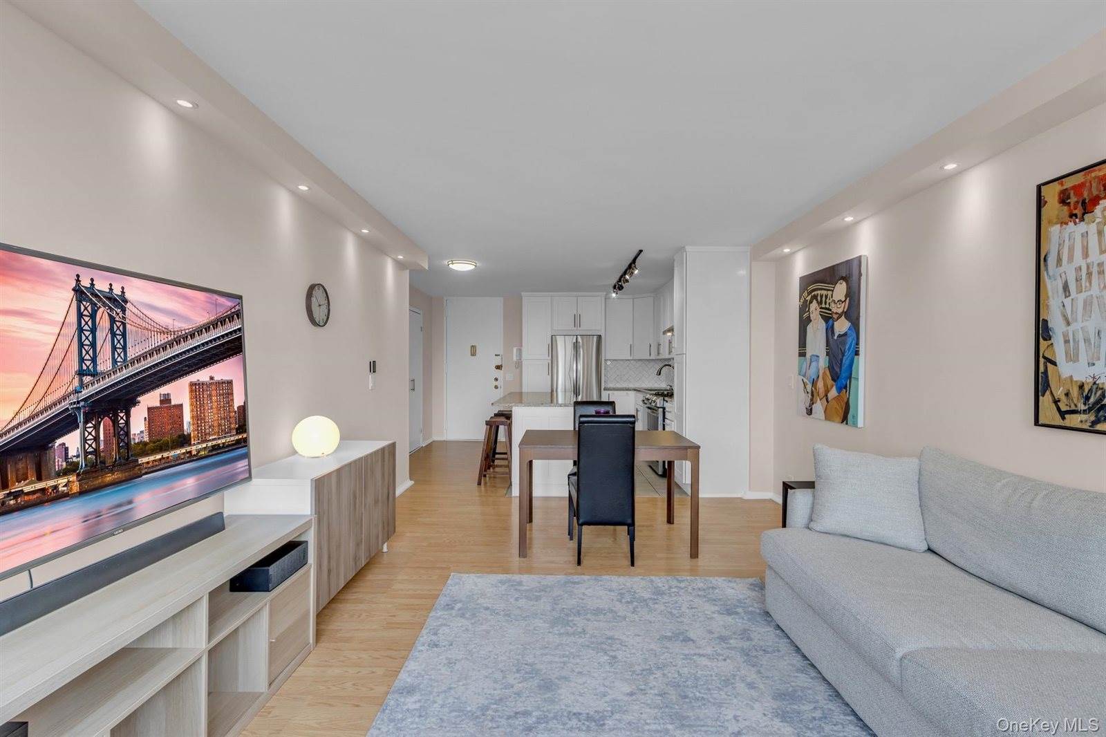 345 East 93rd Street, New York, NY 10128