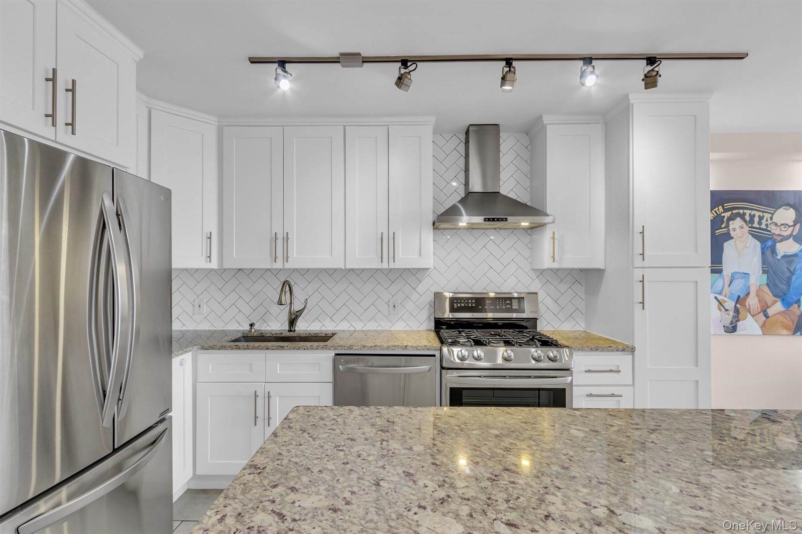 345 East 93rd Street, New York, NY 10128