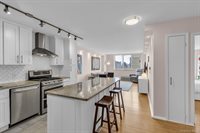 345 East 93rd Street, New York, NY 10128