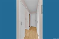 345 East 93rd Street, New York, NY 10128