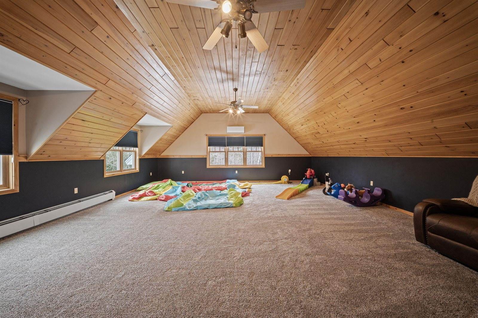 73 Jillian Way, Glenburn, ME 04401