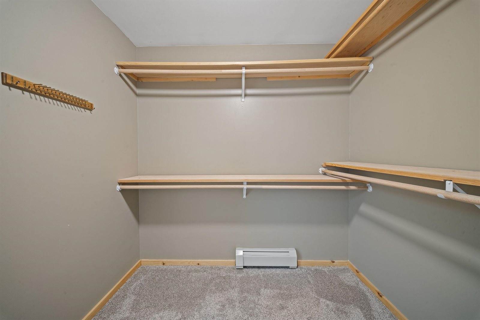 73 Jillian Way, Glenburn, ME 04401