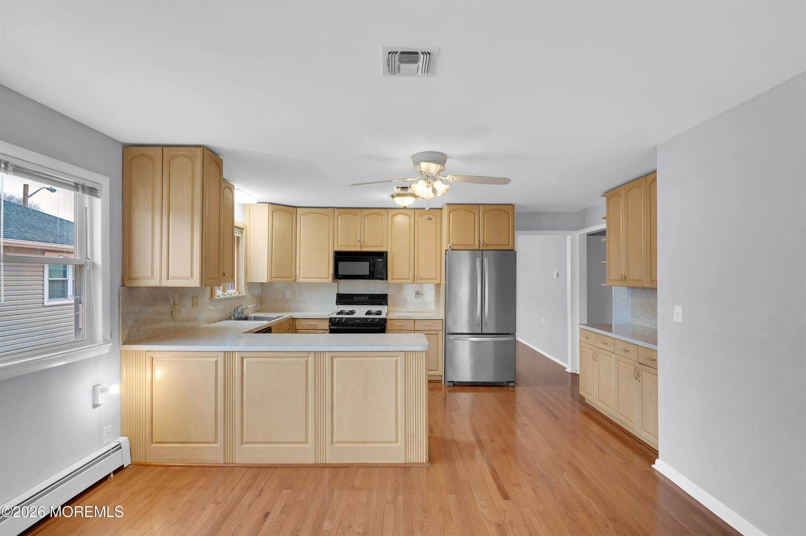 75 Grenada Street, Toms River, NJ 08757