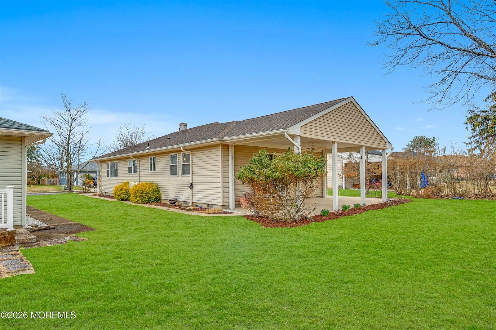 75 Grenada Street, Toms River, NJ 08757