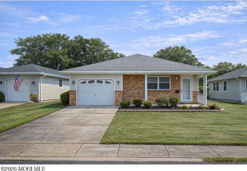 75 Grenada Street, Toms River, NJ 08757