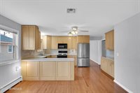 75 Grenada Street, Toms River, NJ 08757