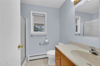 75 Grenada Street, Toms River, NJ 08757