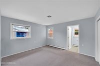 75 Grenada Street, Toms River, NJ 08757