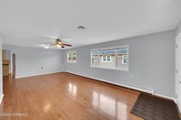 75 Grenada Street, Toms River, NJ 08757