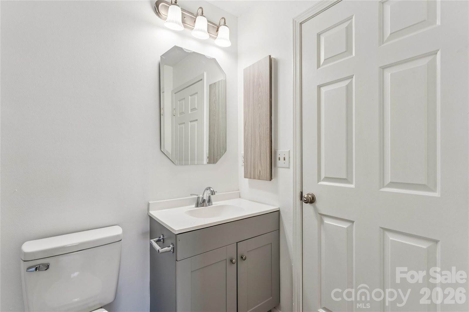 655 Lex Drive, Charlotte, NC 28262