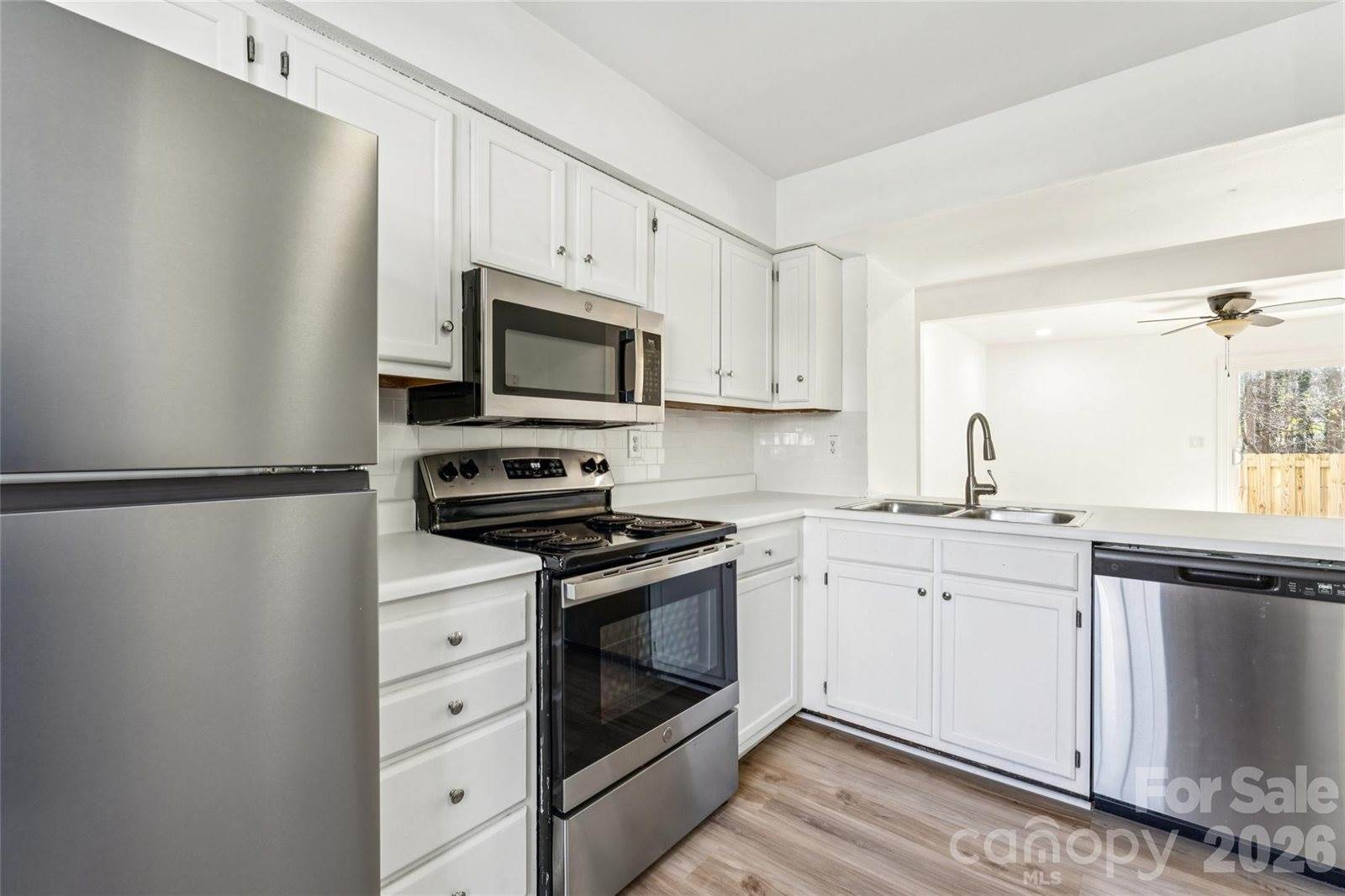 655 Lex Drive, Charlotte, NC 28262