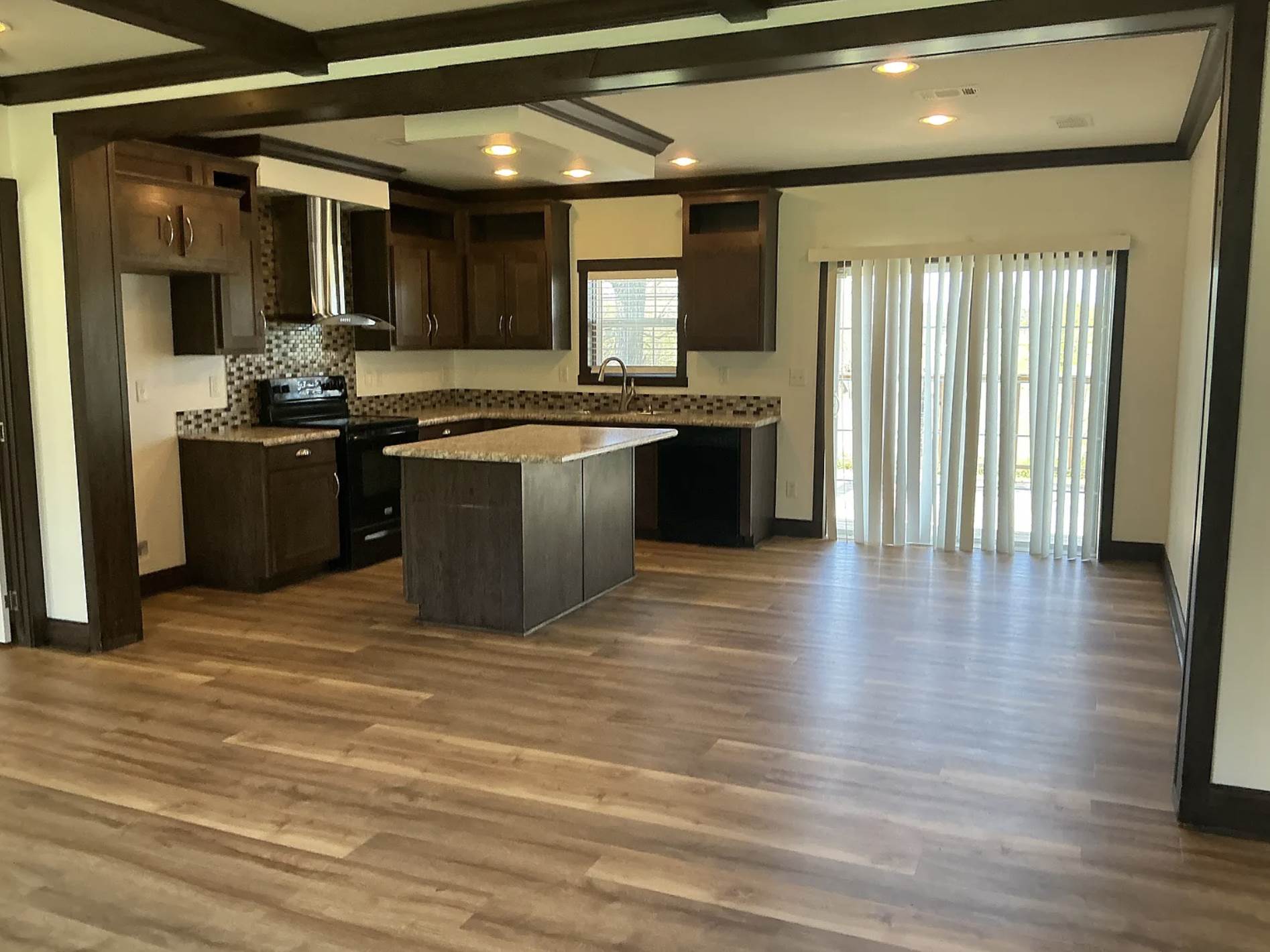 17284 CR 1100, Flint, TX 75762