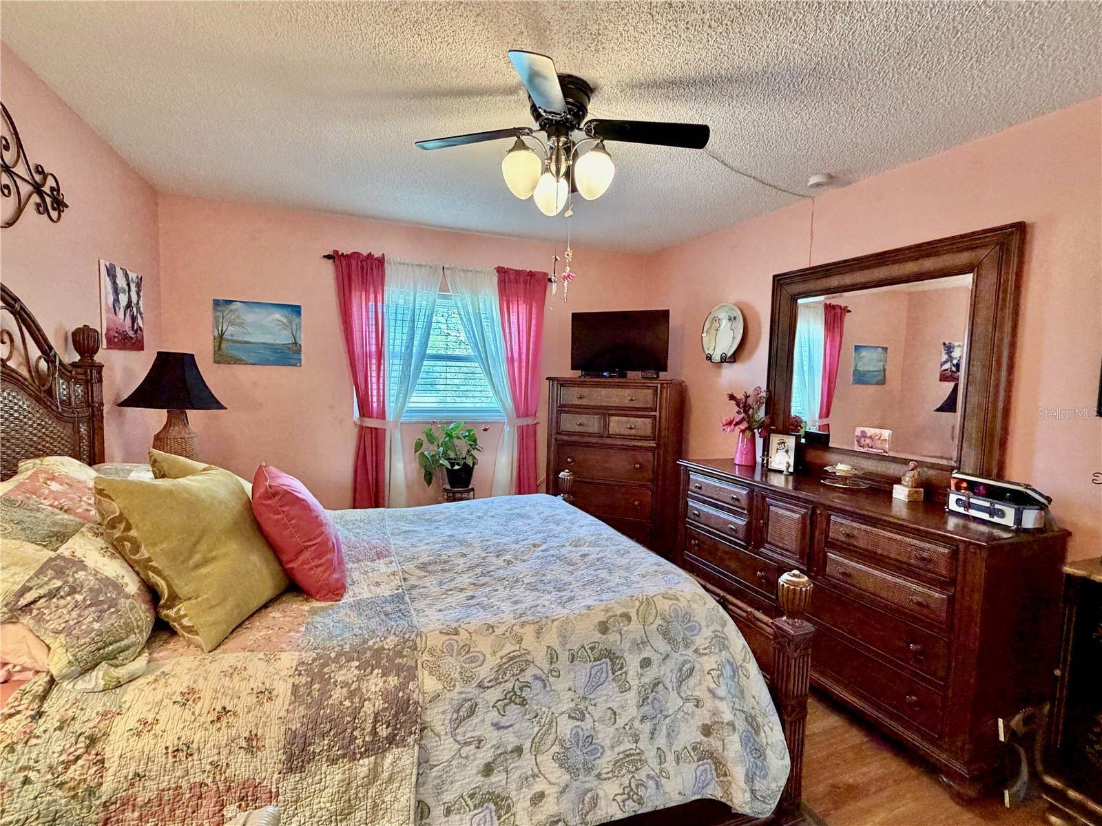 4000 3RD Street North, Saint Petersburg, FL 33703