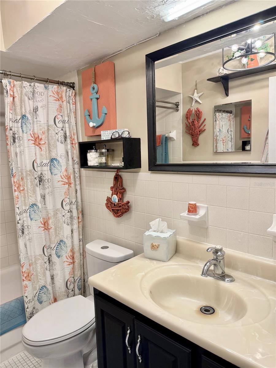 4000 3RD Street North, Saint Petersburg, FL 33703