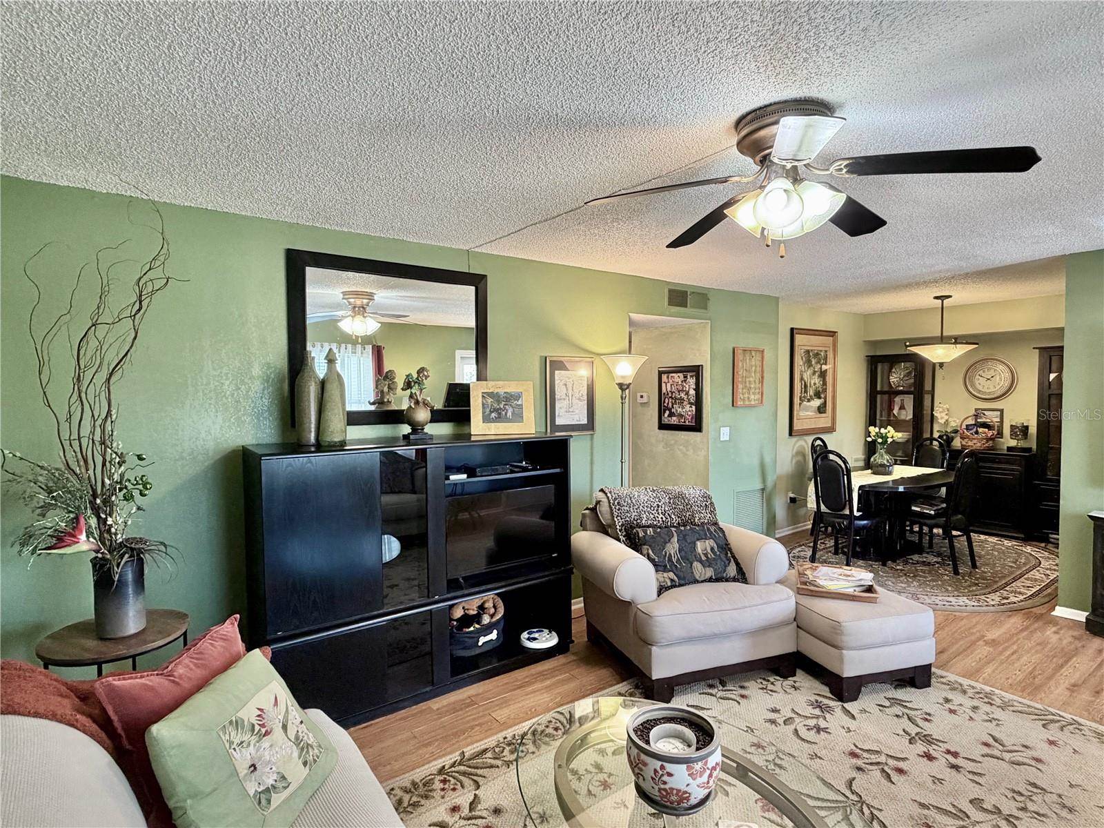 4000 3RD Street North, Saint Petersburg, FL 33703