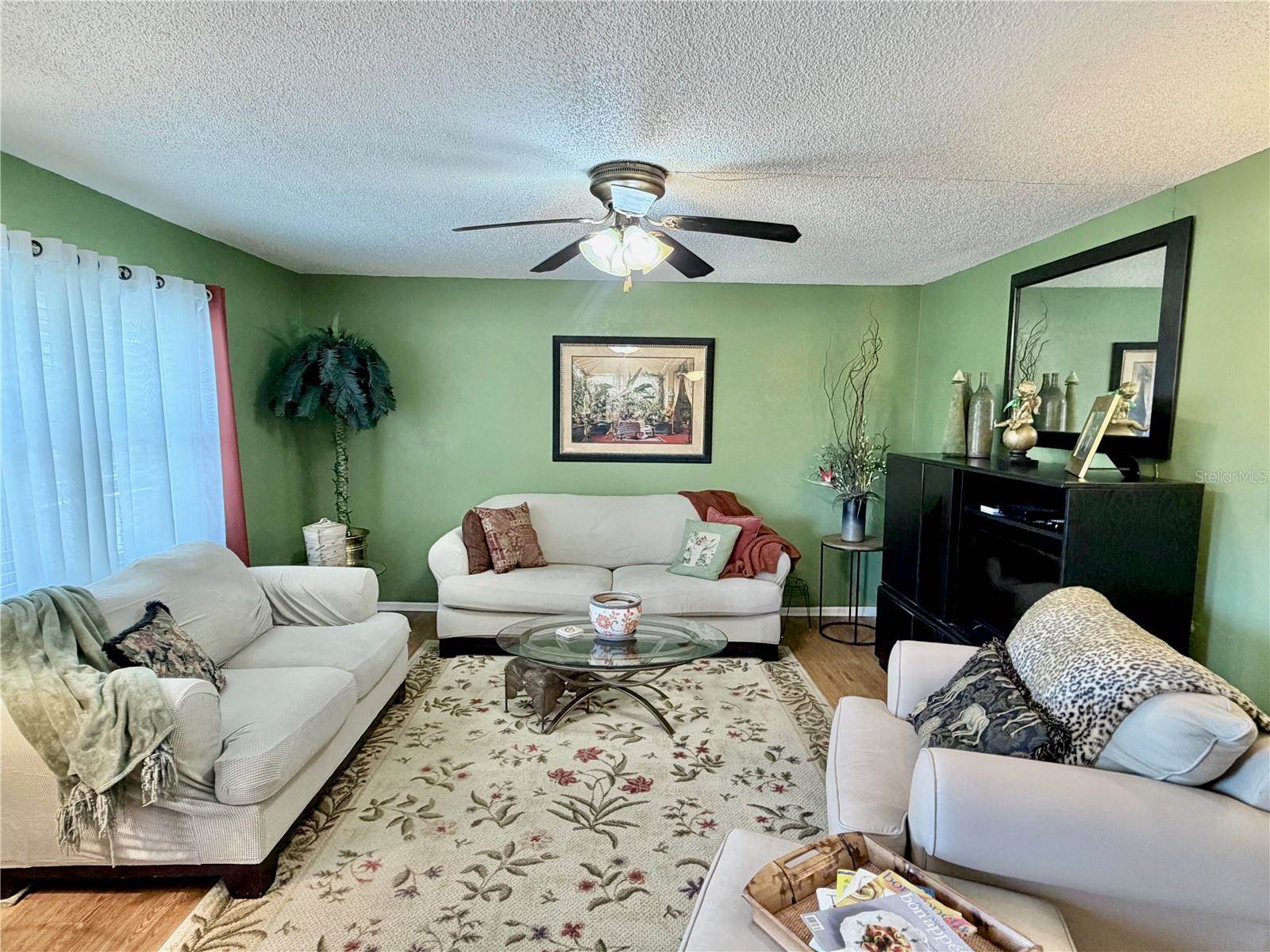 4000 3RD Street North, Saint Petersburg, FL 33703