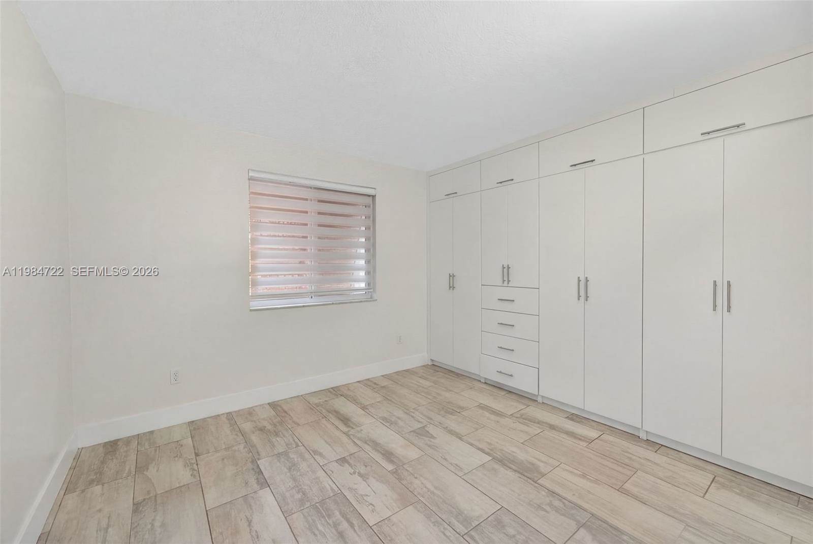 13182 SW 9th Ln, Miami, FL 33184