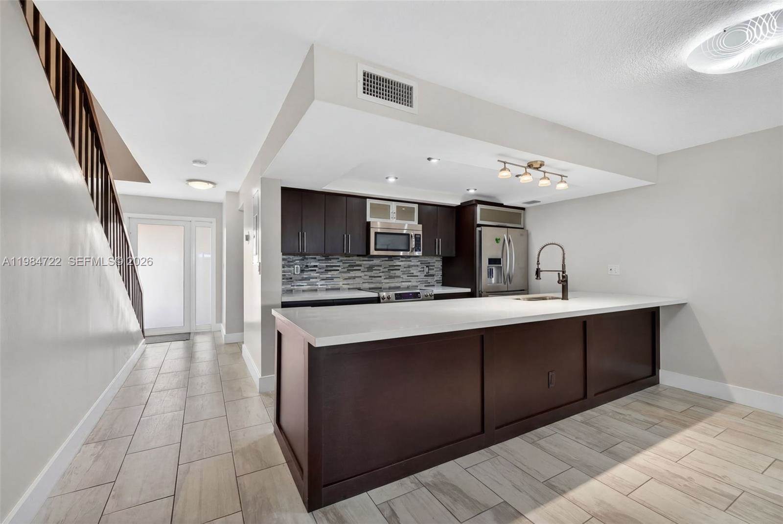 13182 SW 9th Ln, Miami, FL 33184