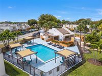 13182 SW 9th Ln, Miami, FL 33184