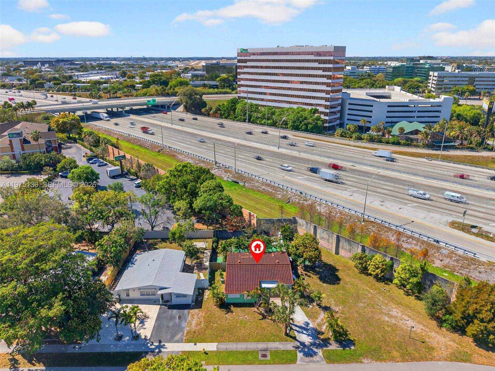 5931 NE 1st Ave, Oakland Park, FL 33334