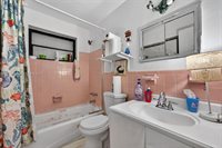 5931 NE 1st Ave, Oakland Park, FL 33334