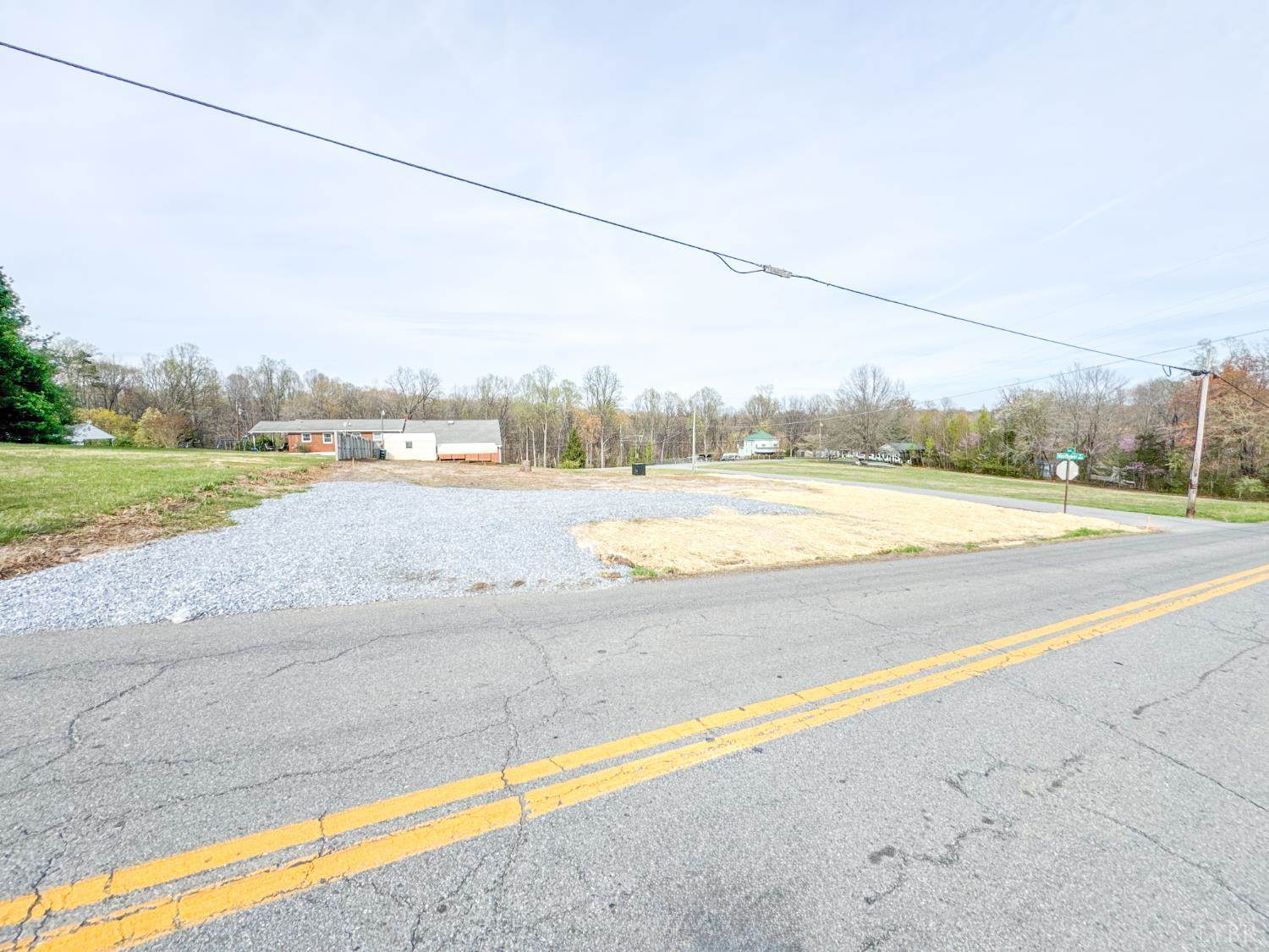 3201 Mayflower Drive, #20-21, Lynchburg, VA 24501