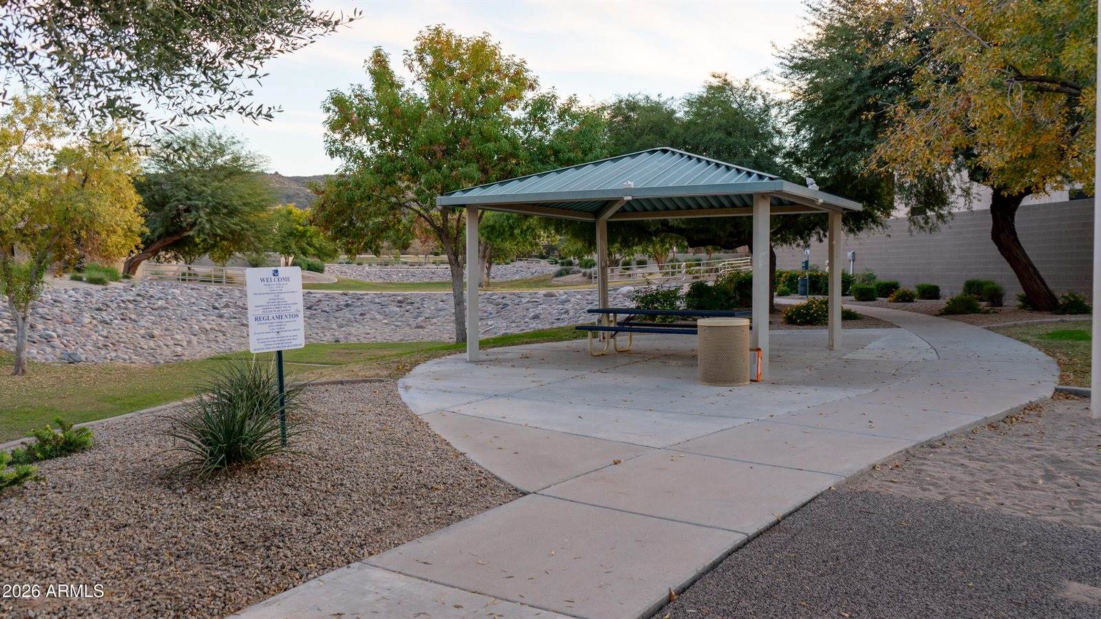 1717 East Beautiful Lane, Phoenix, AZ 85042