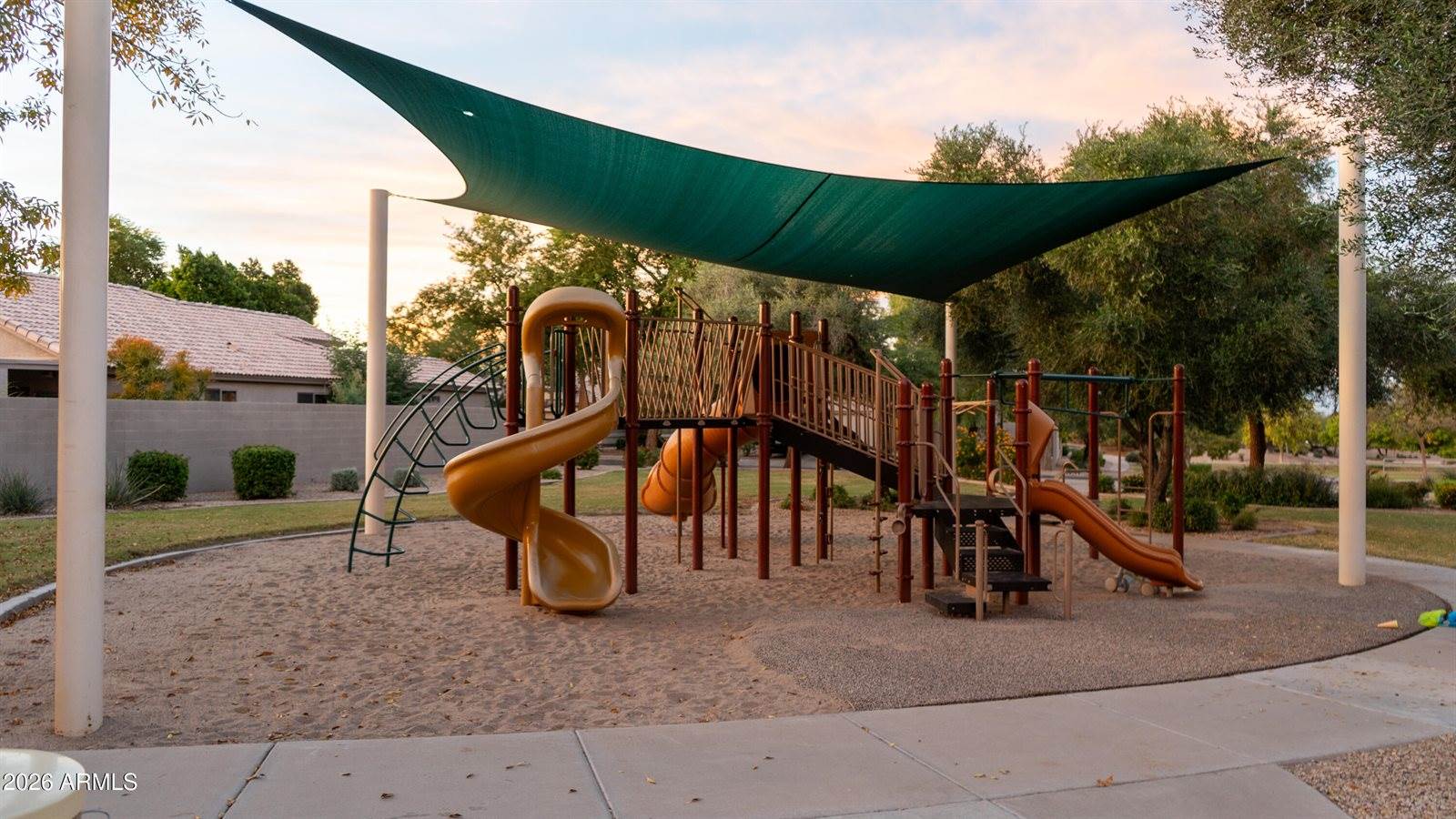 1717 East Beautiful Lane, Phoenix, AZ 85042