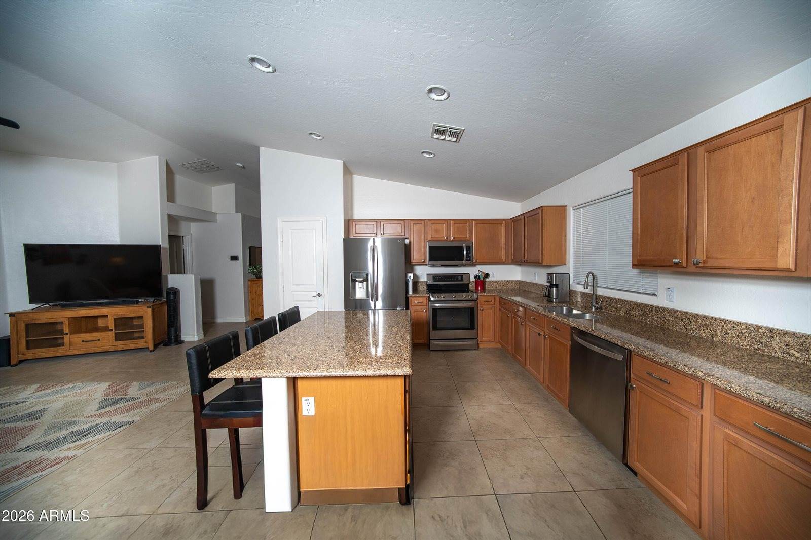 1717 East Beautiful Lane, Phoenix, AZ 85042