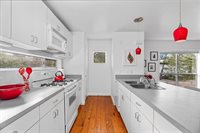 2711 Chenevert Street, Houston, TX 77004