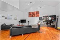 2711 Chenevert Street, Houston, TX 77004