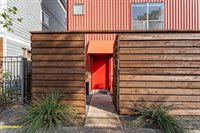 2711 Chenevert Street, Houston, TX 77004