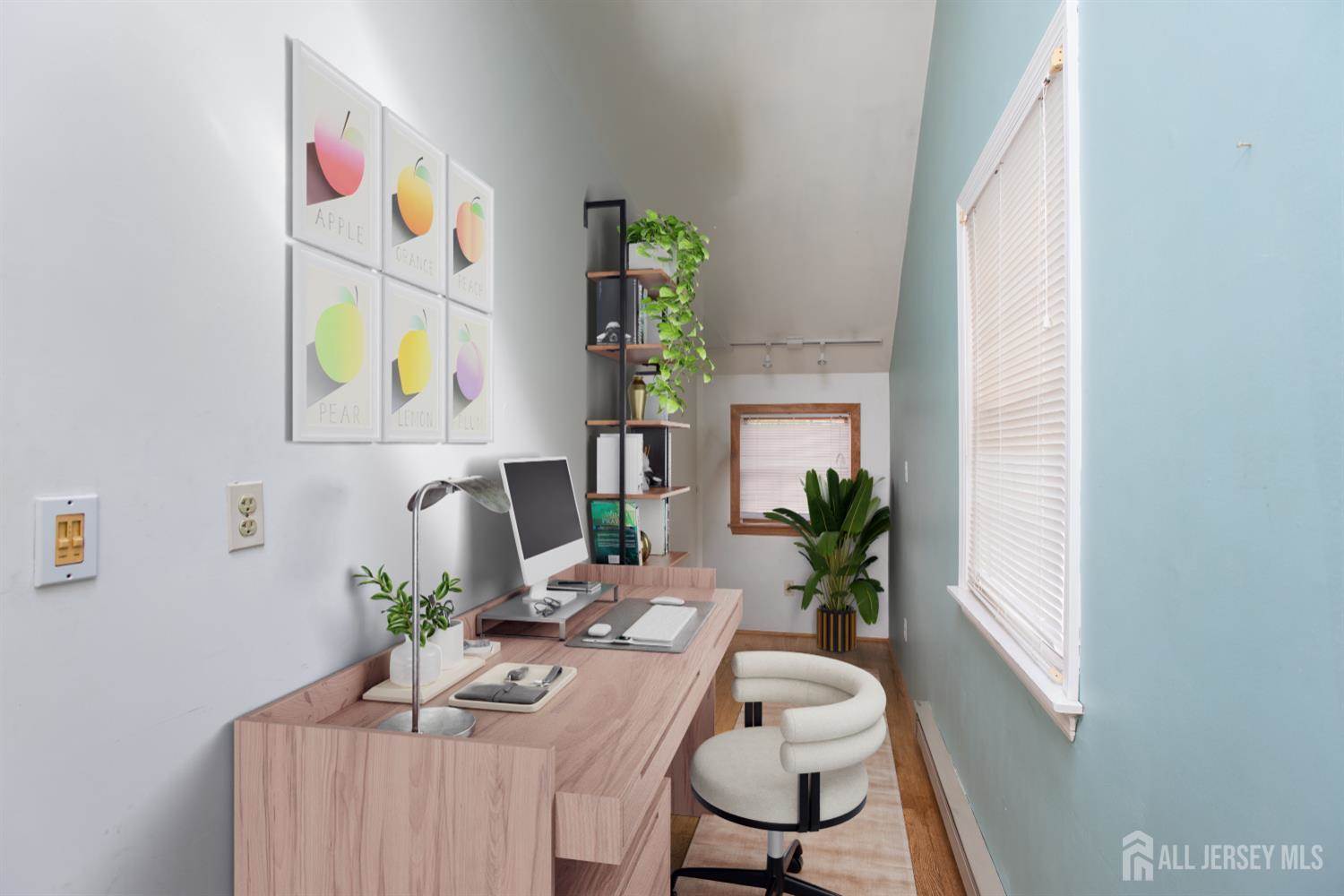 6 South Drive, East Brunswick, NJ 08816